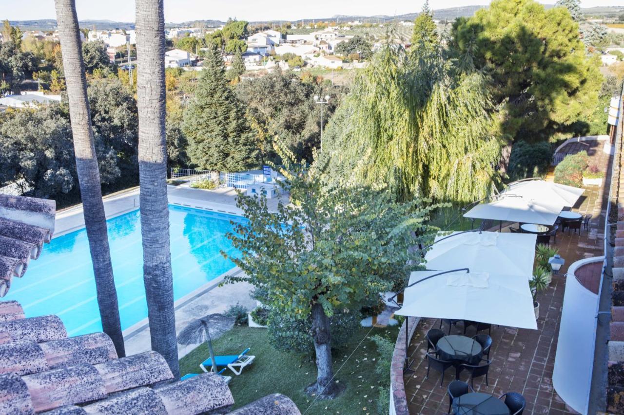Hotel Tugasa El Almendral Setenil De Las Bodegas Exterior foto