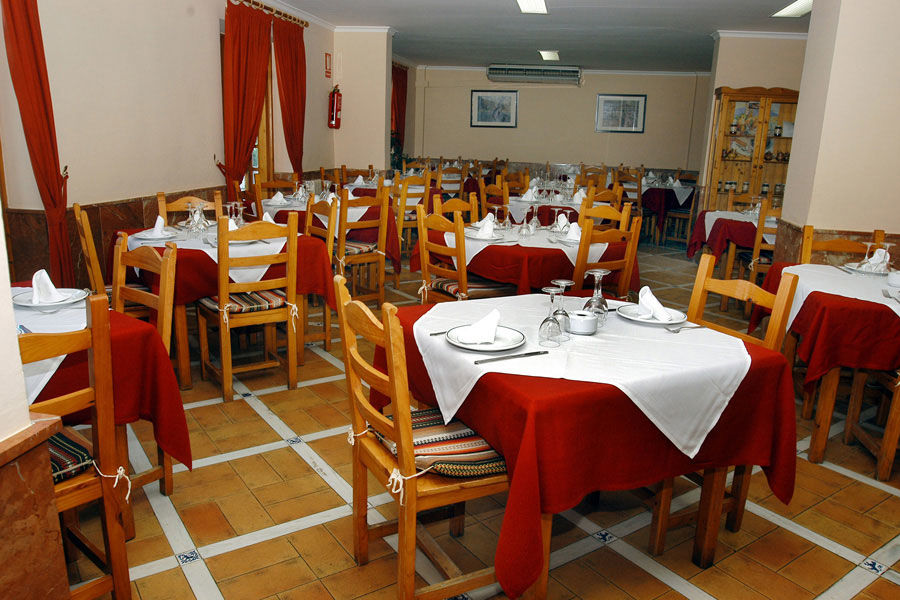 Hotel Tugasa El Almendral Setenil De Las Bodegas Exterior foto